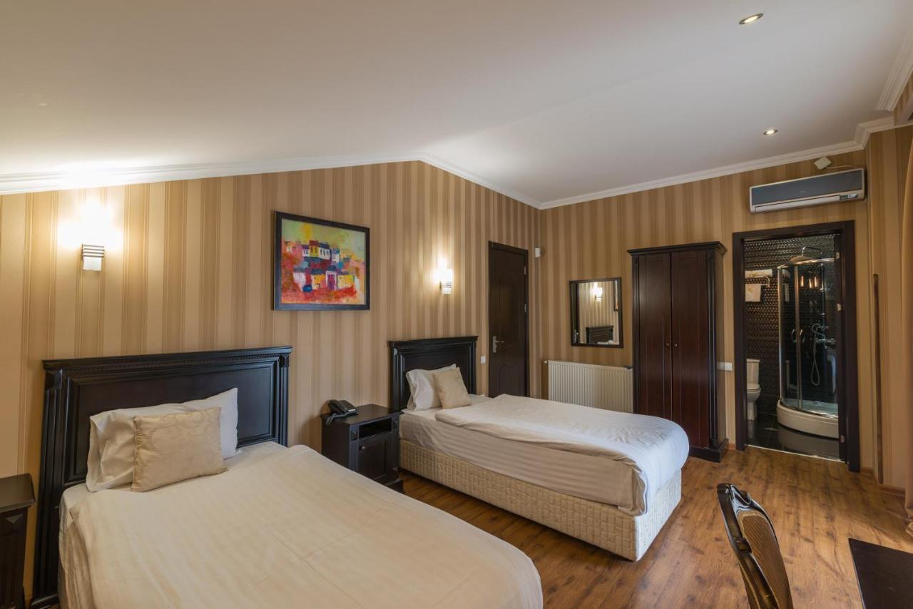 Garden View Hotel Тбилиси Екстериор снимка