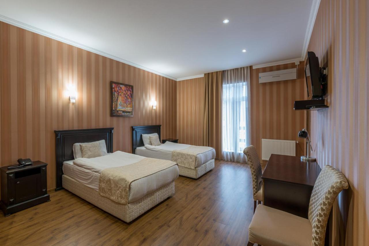 Garden View Hotel Тбилиси Екстериор снимка