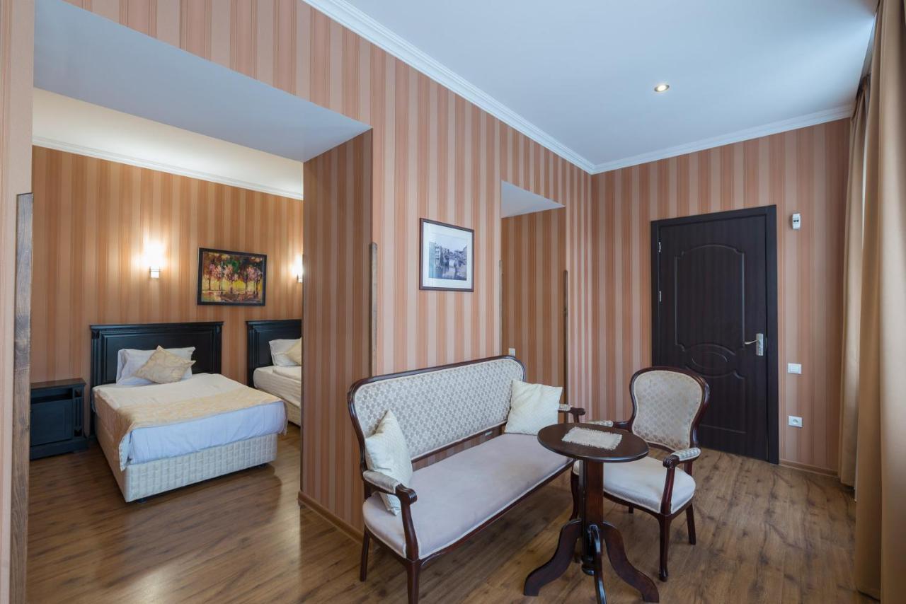 Garden View Hotel Тбилиси Екстериор снимка