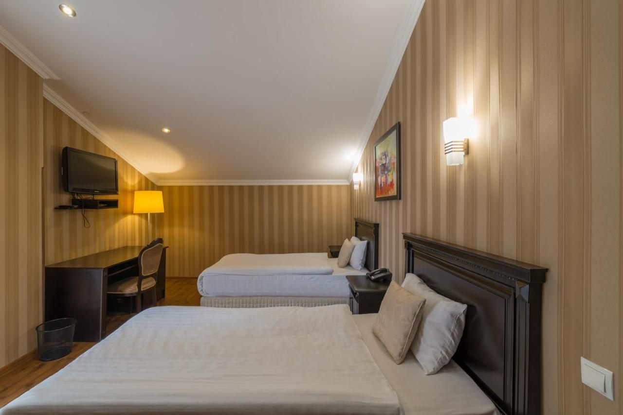 Garden View Hotel Тбилиси Екстериор снимка