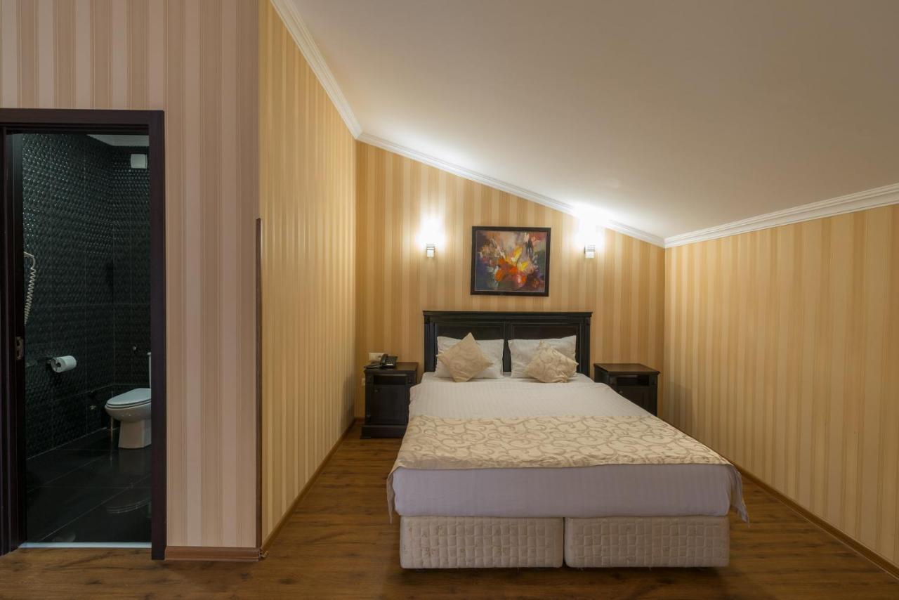 Garden View Hotel Тбилиси Екстериор снимка