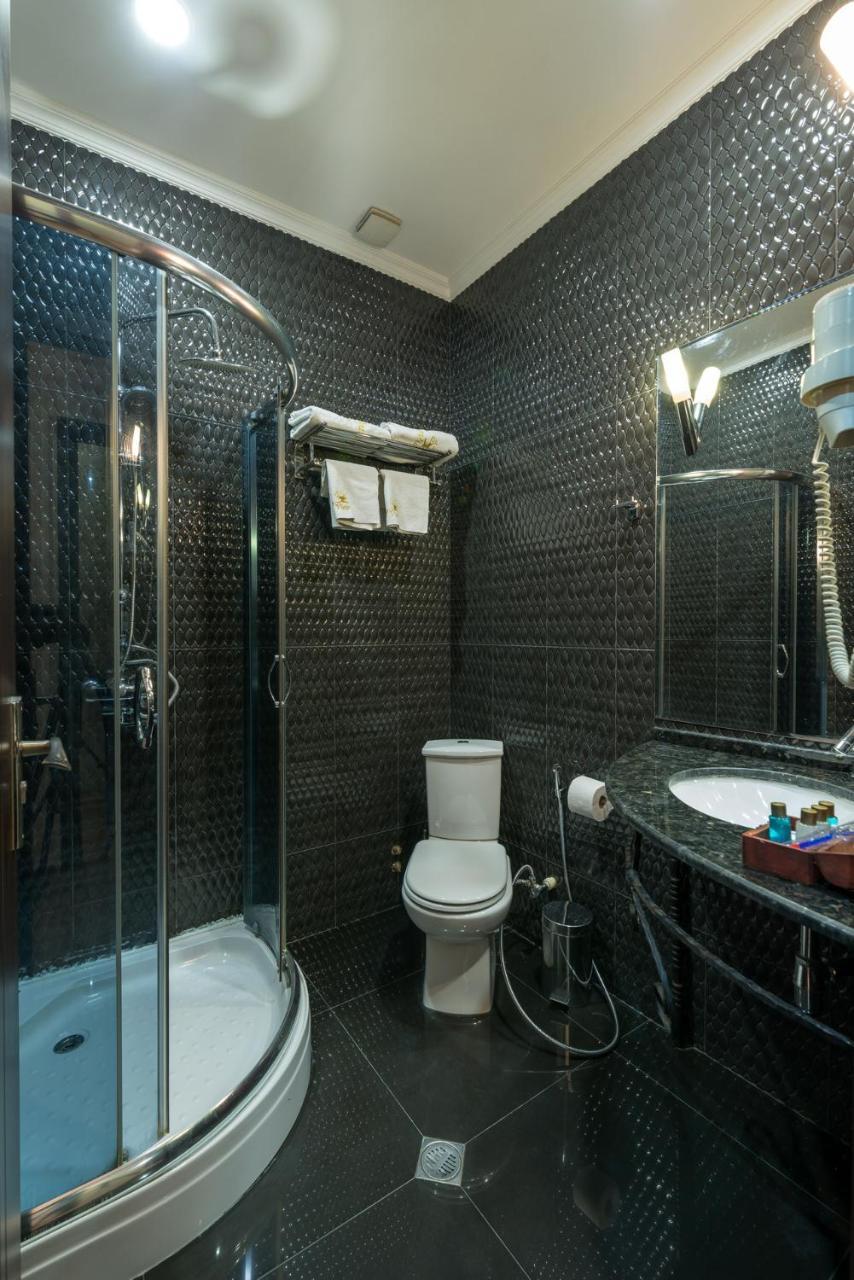 Garden View Hotel Тбилиси Екстериор снимка