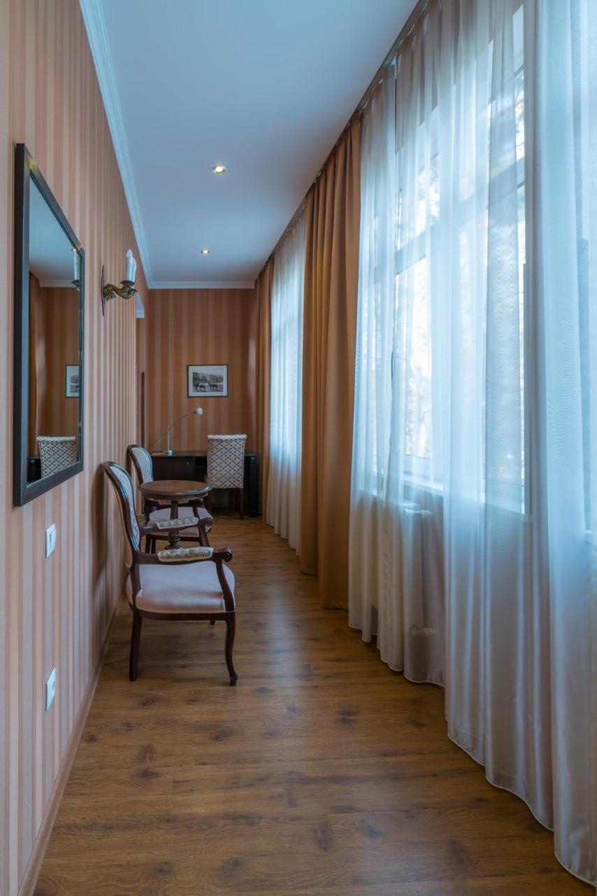 Garden View Hotel Тбилиси Екстериор снимка